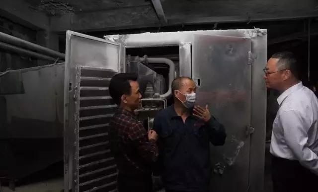 維修