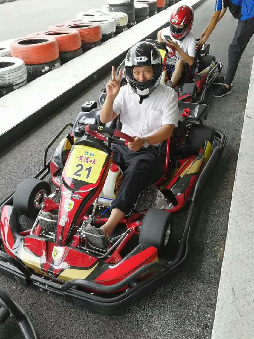 跑車